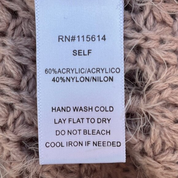 Dainty‎ Hooligan Pink Fluffy Long Eyelash Fringe Knit Sweater Womens Size Small - Picture 6 of 7